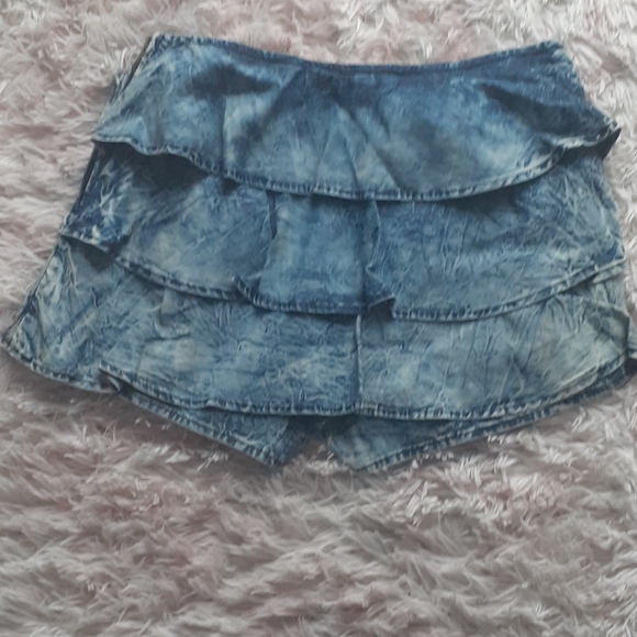 Denim mini skort - Picture 2 of 3